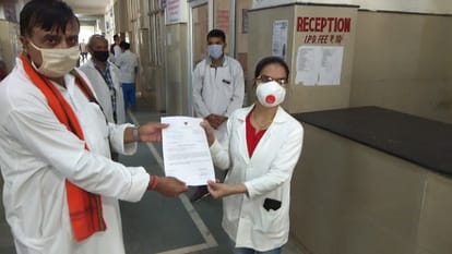 Bjp worker honor corona warrior